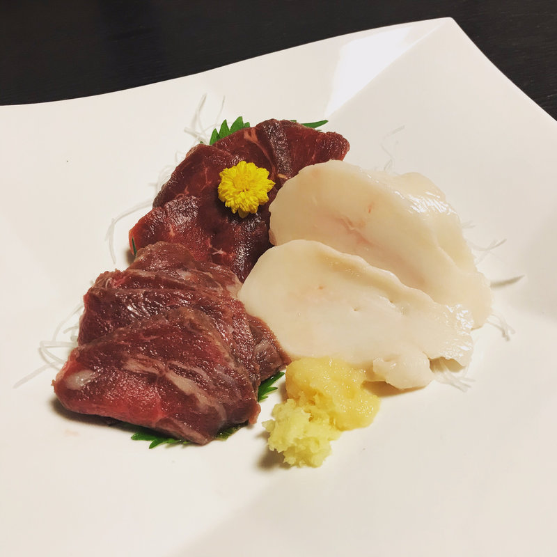 馬刺し(山水閣)