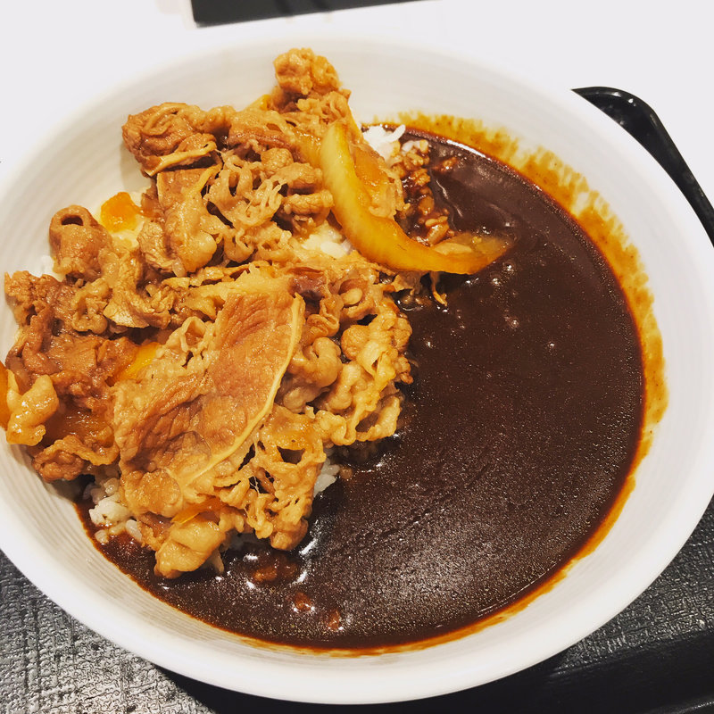牛黒カレー(吉野家 吉祥寺北店)