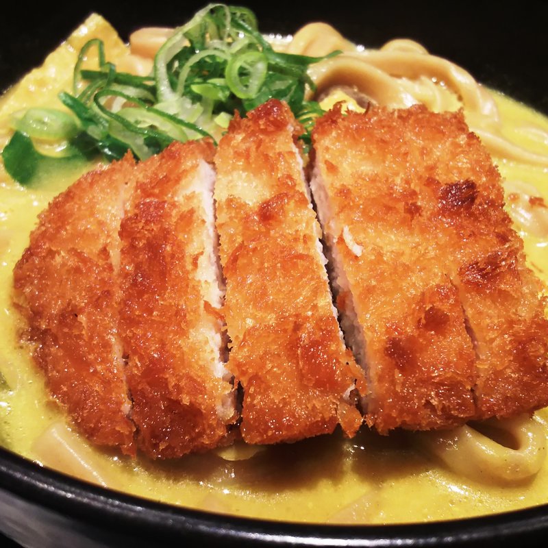 とんかつカレーうどん(カレーうどん 千吉 川崎アゼリア店)