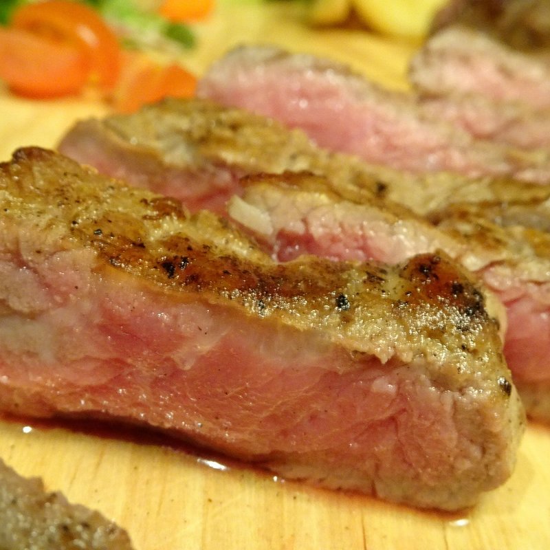 サーロインステーキ150g(肉バル MEAT BOY N.Y 梅田大阪駅前店)