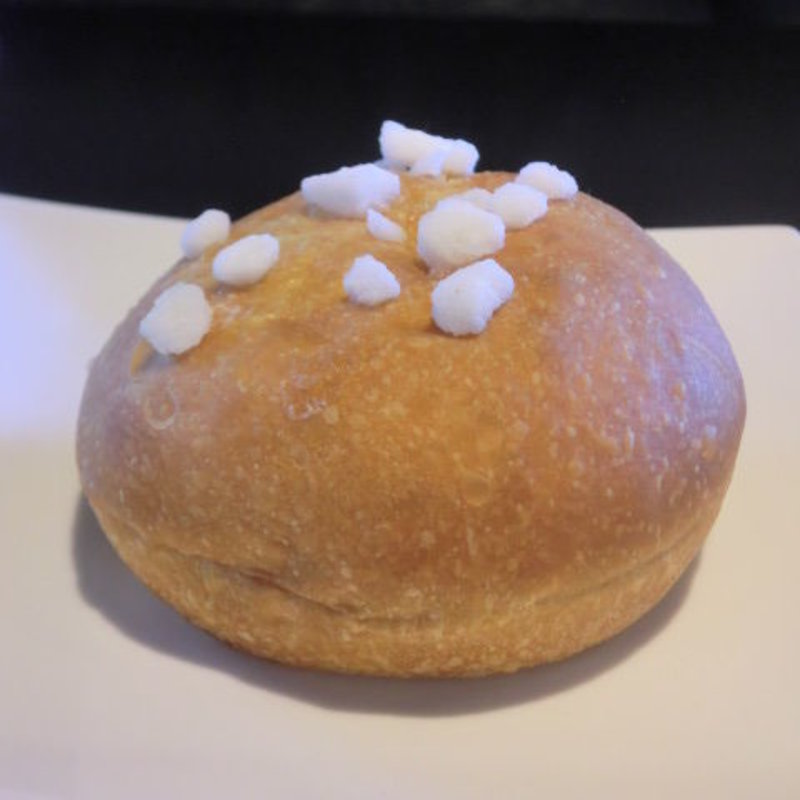 マンゴークリームパン（季節限定）(ブルージャム)