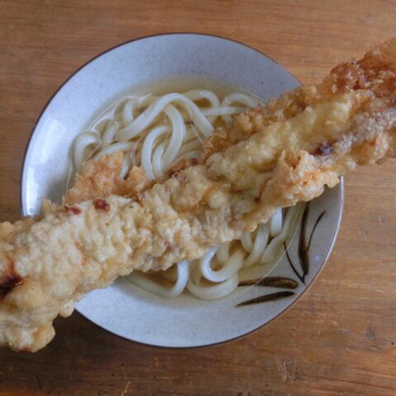 かけうどん+ゲソ天(上戸 （西端手打）)
