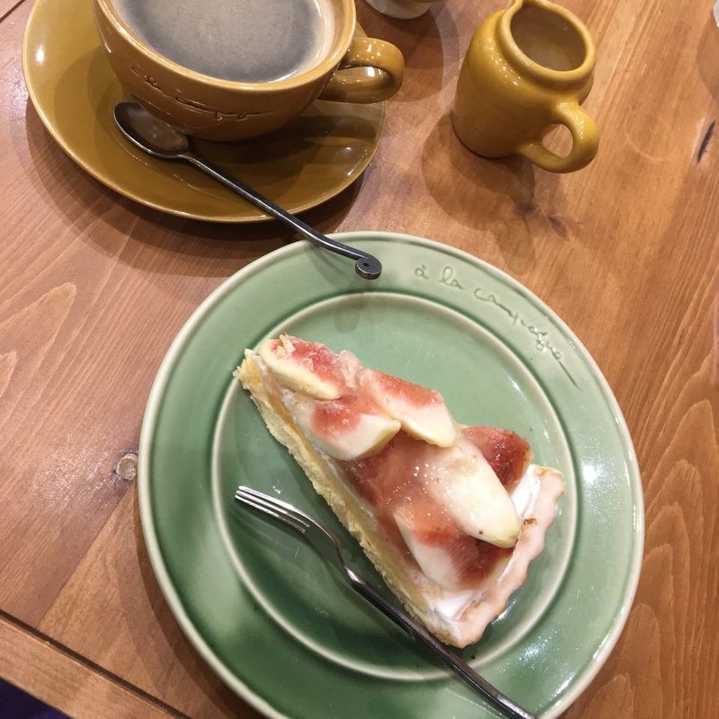 (ア・ラ・カンパーニュ グランデュオ立川店)