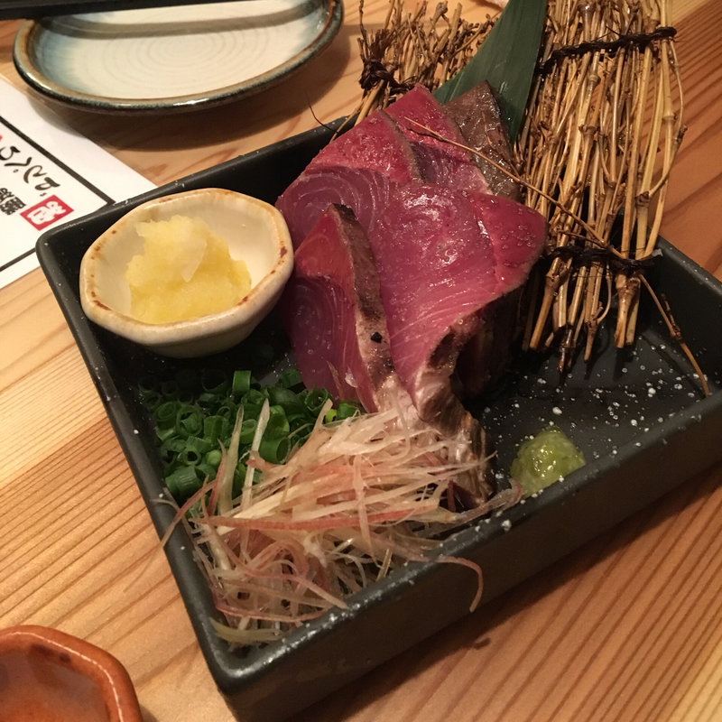 カツオ塩タタキ(心地酔い 真っすぐ)