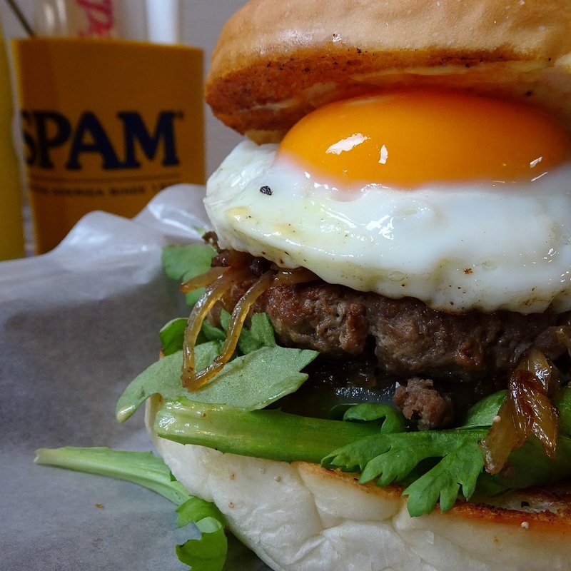 スキヤキバーガー(アオラニカフェ)