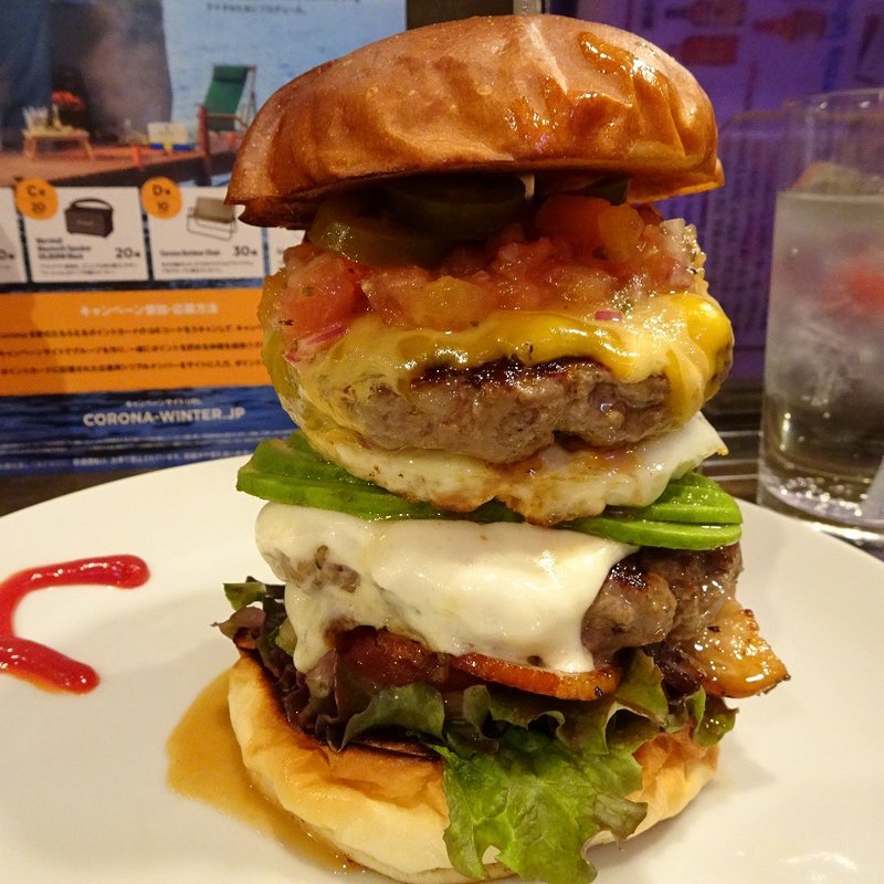 ロッキーマウンテンバーガー＋アボカド(Kokopelli)