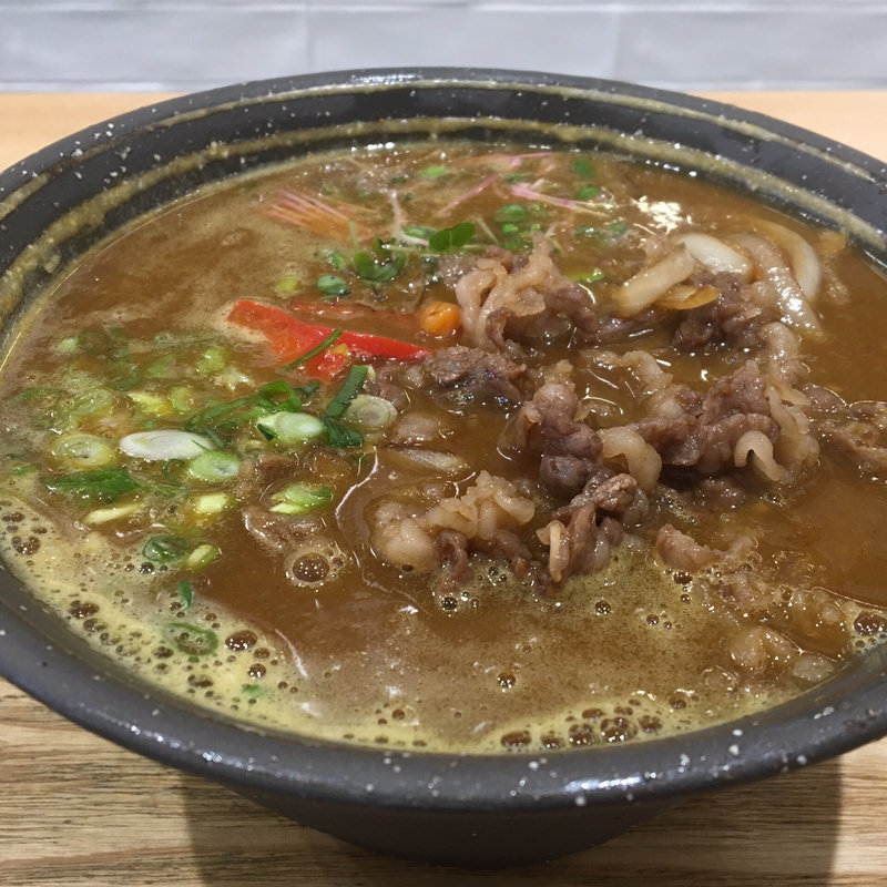 肉盛りカレーうどん(KONA×MIZU×SHIO)