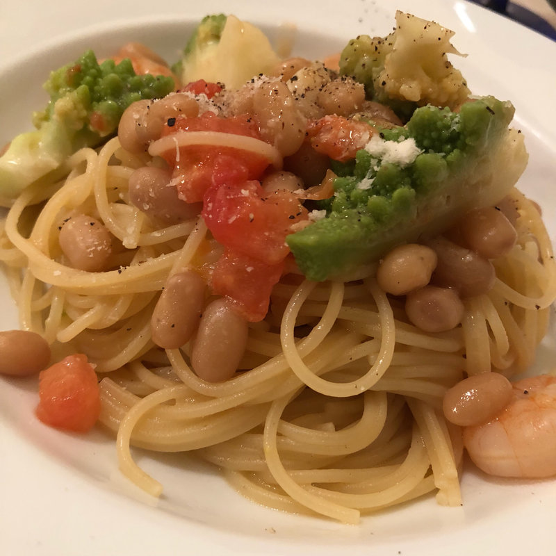 Aセット 海老と白インゲンとロマネスクのオイルパスタ(カーサヴェッキア（ＣａｓａＶｅｃｃｈｉａ）)
