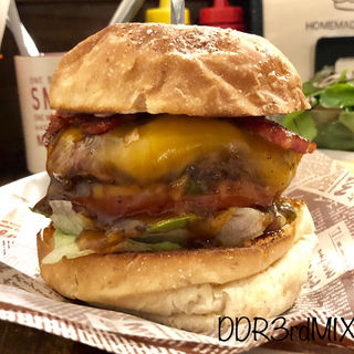 バリネスベーコンチーズバーガー(Jack37Burger （ジャックサンナナバーガー）)
