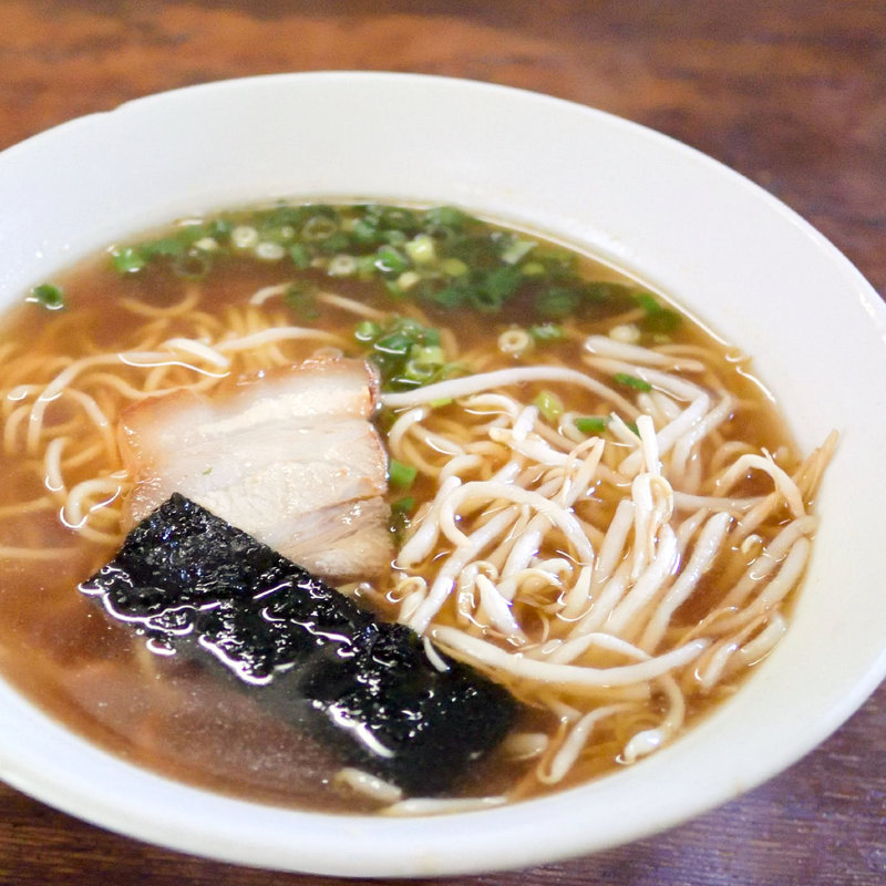 ラーメン(市場食堂 （いちばしょくどう）)