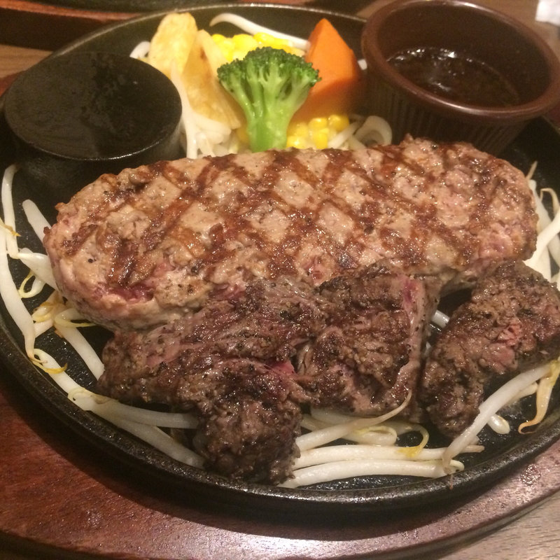 弾力バーグ&カットステーキ(カウベルグリル 船橋駅前店)