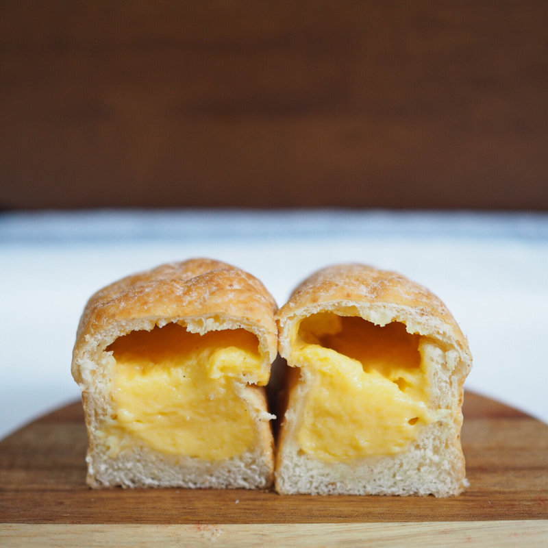 カスタードクリームパン(panscape )