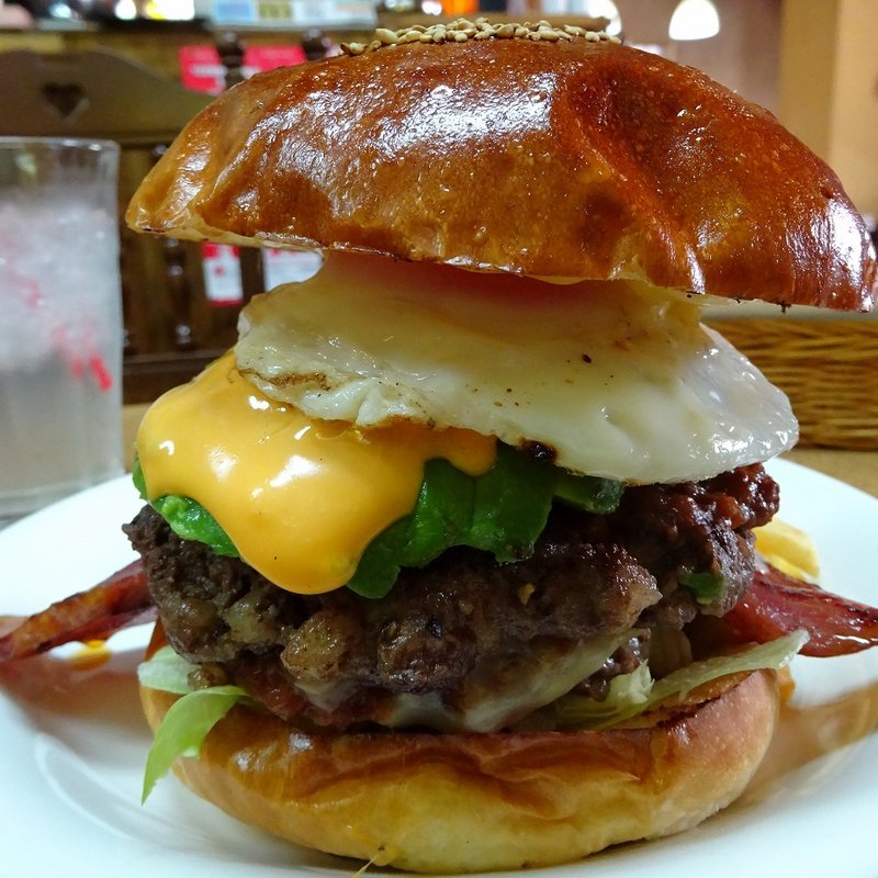 スペシャルバーガー(香留壇)