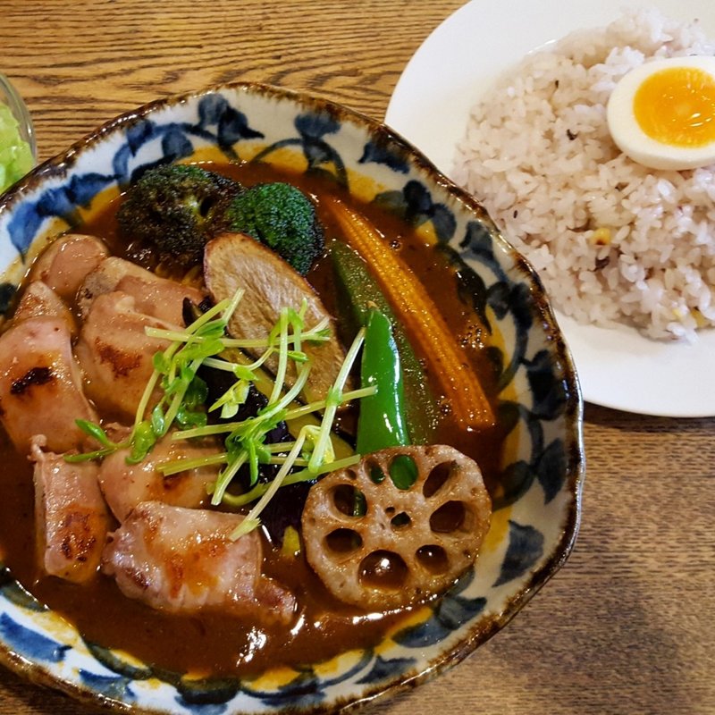 ラムタンとキャベツのスープカレー(スープカレー ポニピリカ 下北沢店)
