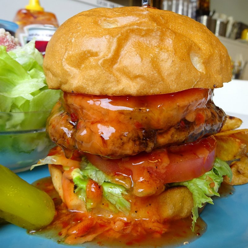 ハワイアンスウィートチリバーガー(ELUA DINER-KOBE )