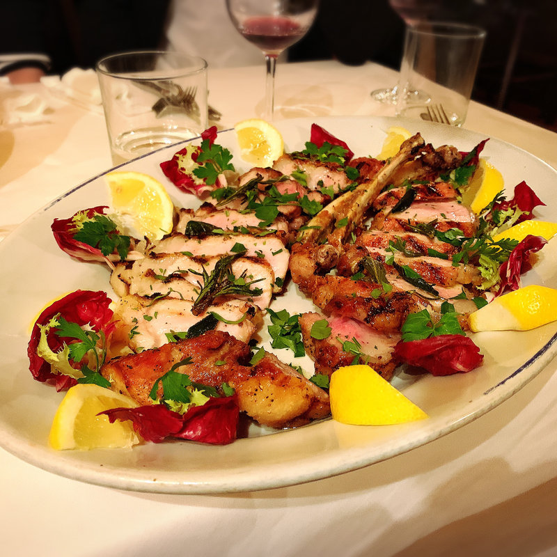 花巻 白金豚の香草炭火焼き(トラットリア シチリアーナ・ドンチッチョ)