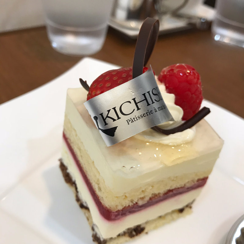 カレ・ド・ブラン(菓人 KICHISE)