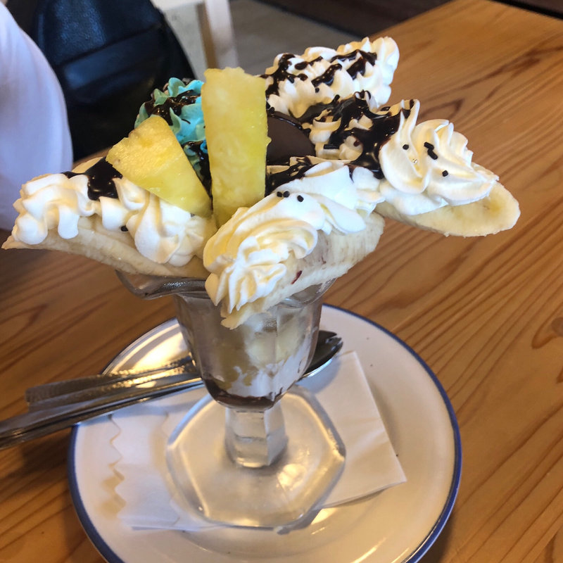 バナナパフェ(花の木 )