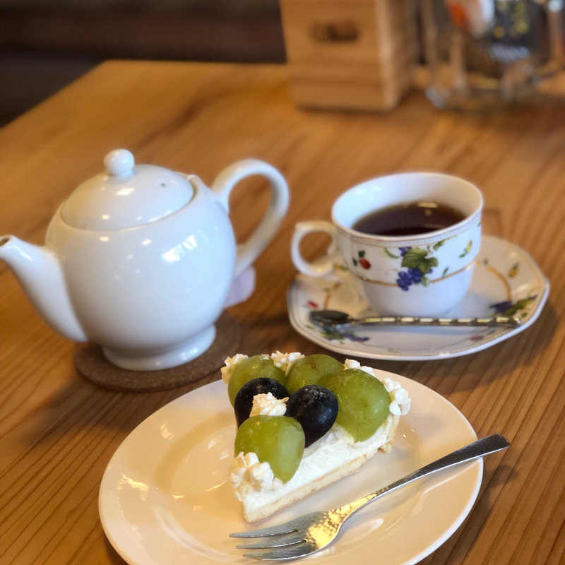 ケーキセット(花の木 )