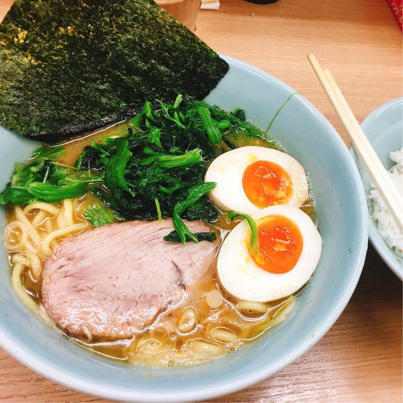 (横浜ラーメン 武蔵家 御茶ノ水店)