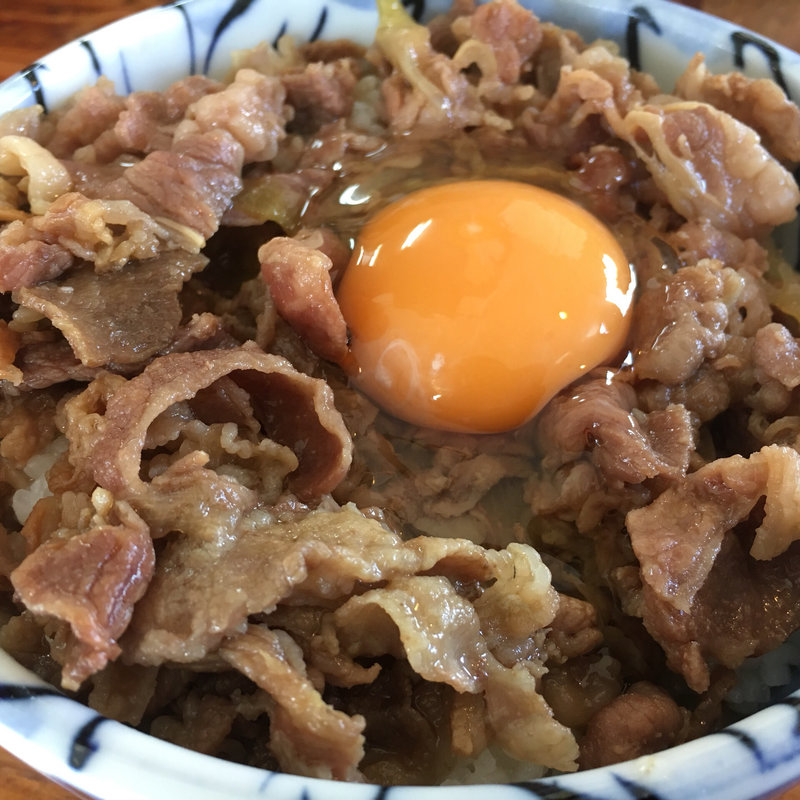 牛丼（生卵）(牛牛うどん)