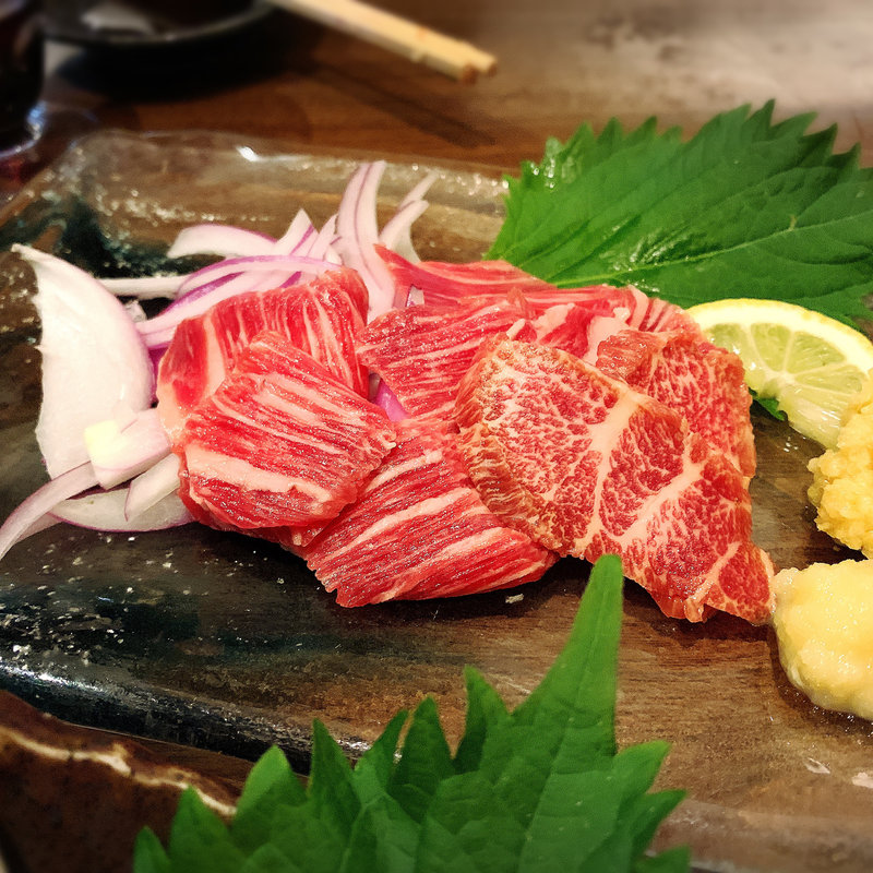 霜降り馬刺し(やまや )