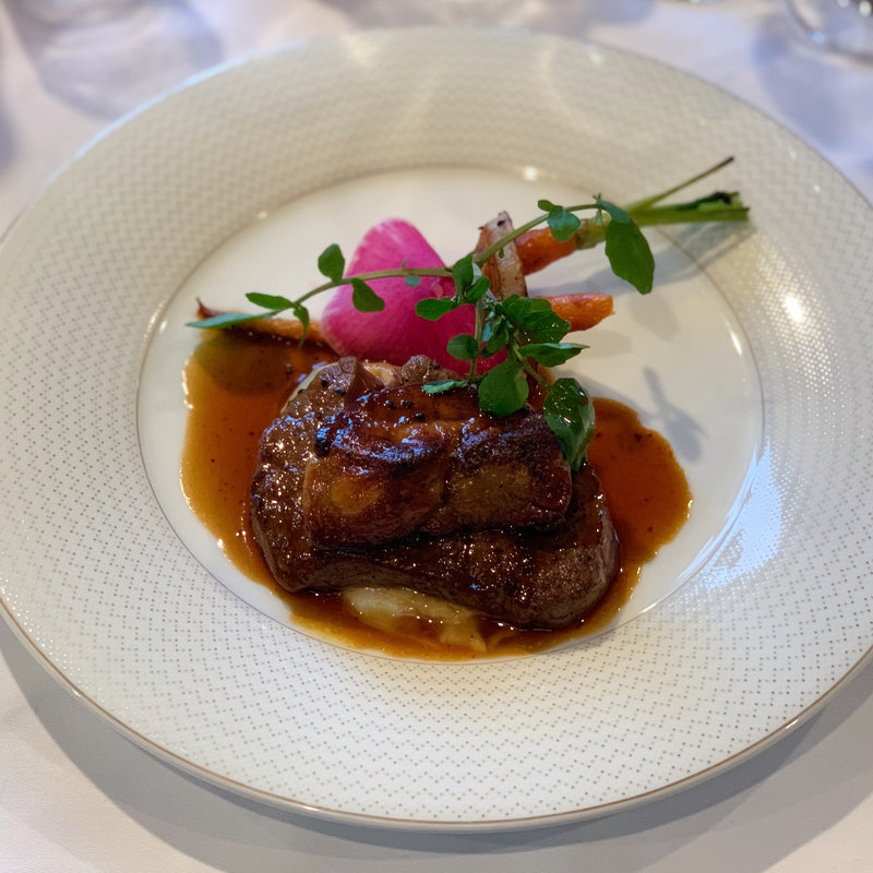 牛フィレとフォアグラ(ごとらって （カーブドッチ　ゴトラッテ）)