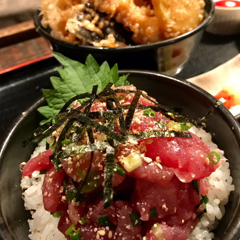 マグロスタミナ丼 小(食事処 高半)