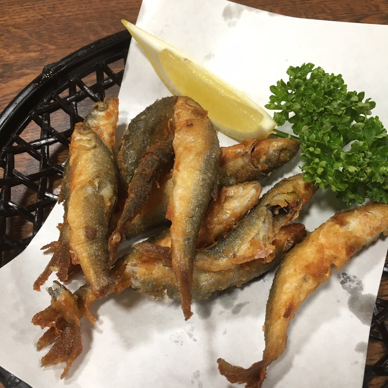 うぐいの唐揚げ(いづるや )