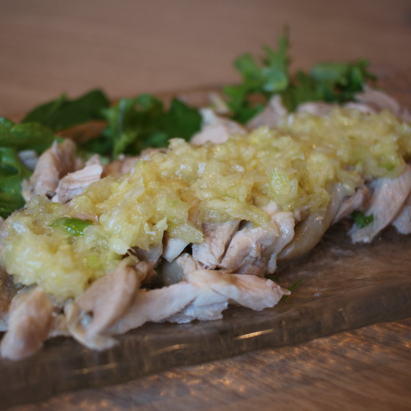 蒸し鶏の香味ソースがけ(鳥光國 さいたま新都心)