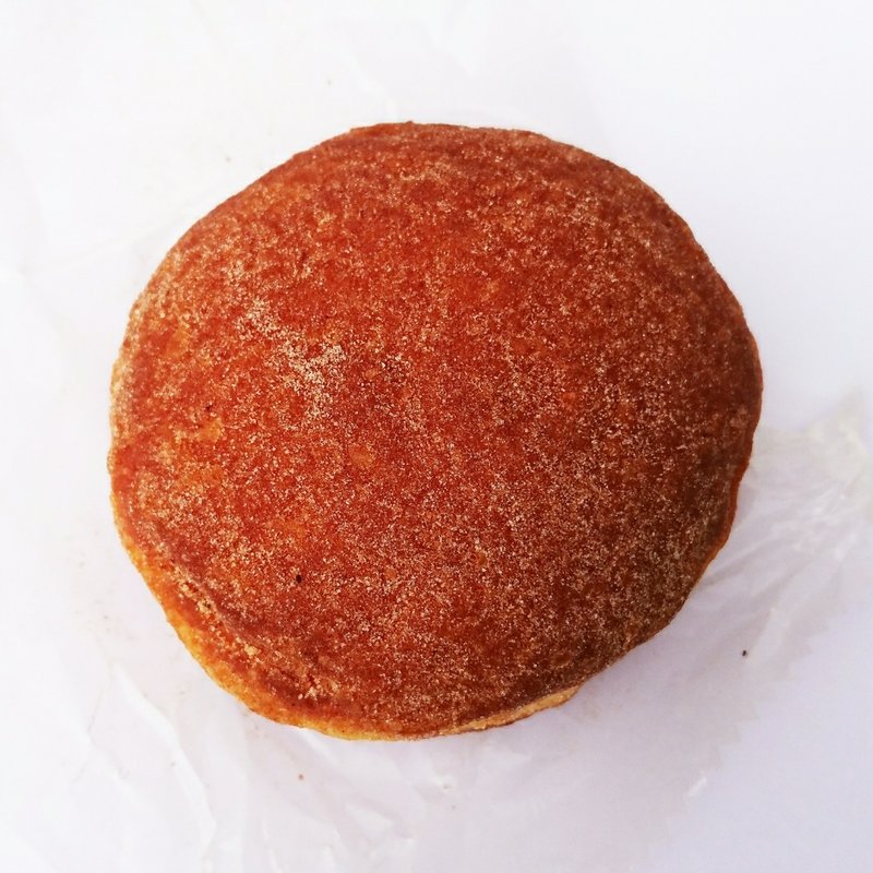 ハワイ風ドーナッツ シナモン(ブラフ ベーカリー)