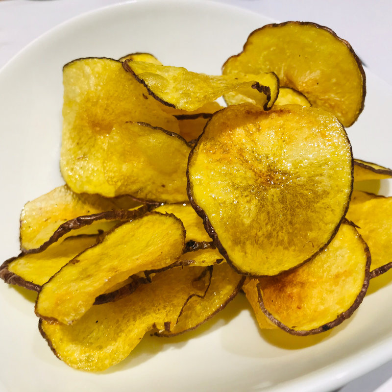 自家製ポテトチップス(BARU TeeRex)