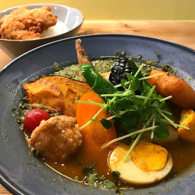 チキンのスープカレー(スープカレー鳩時計)