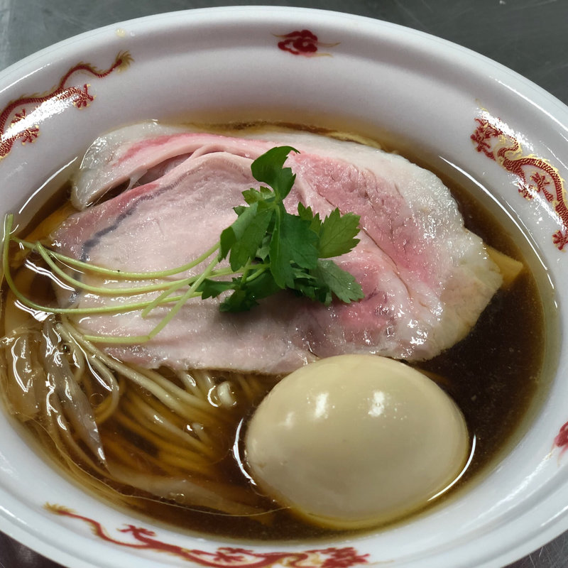 北海地鶏醤油ラーメン(Japanese Ramen Noodle Lab Q)