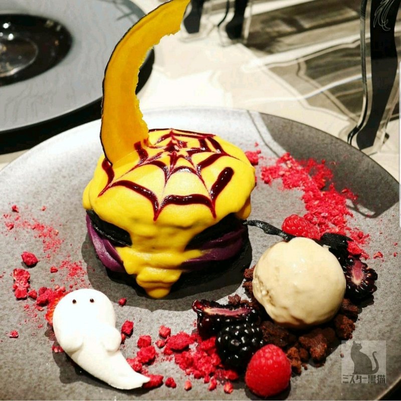 ハロウィンパンケーキ(カフェ＆ダイニング ゼルコヴァ)