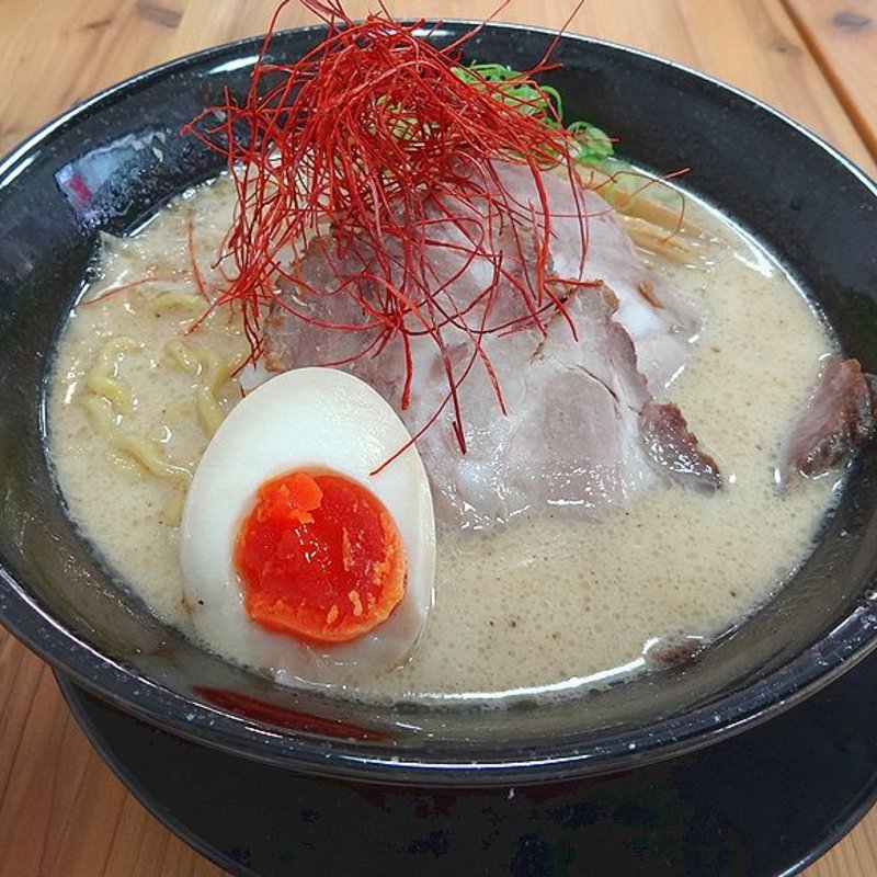 魚介とんこつらーめん(Ramen Cafe YOLO peeps)