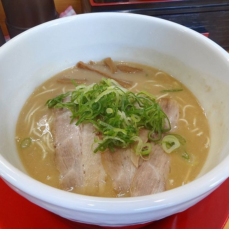 こってりとんこつラーメン(濃豚場)