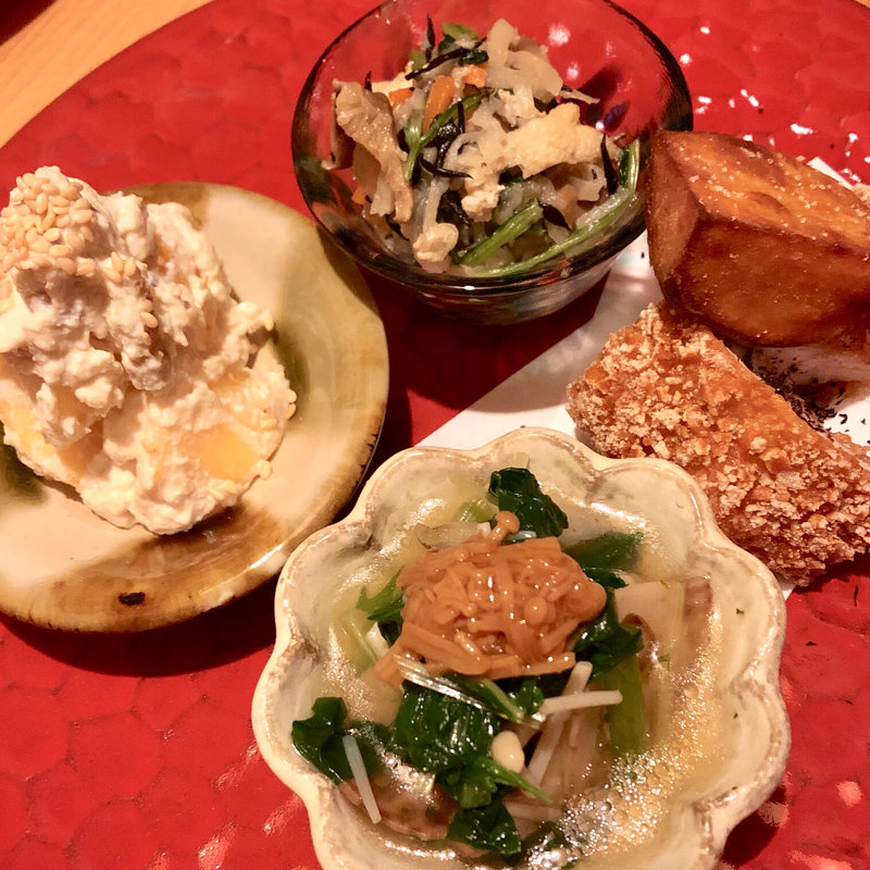 おばんざい盛り合わせ(食堂 ニコラ )