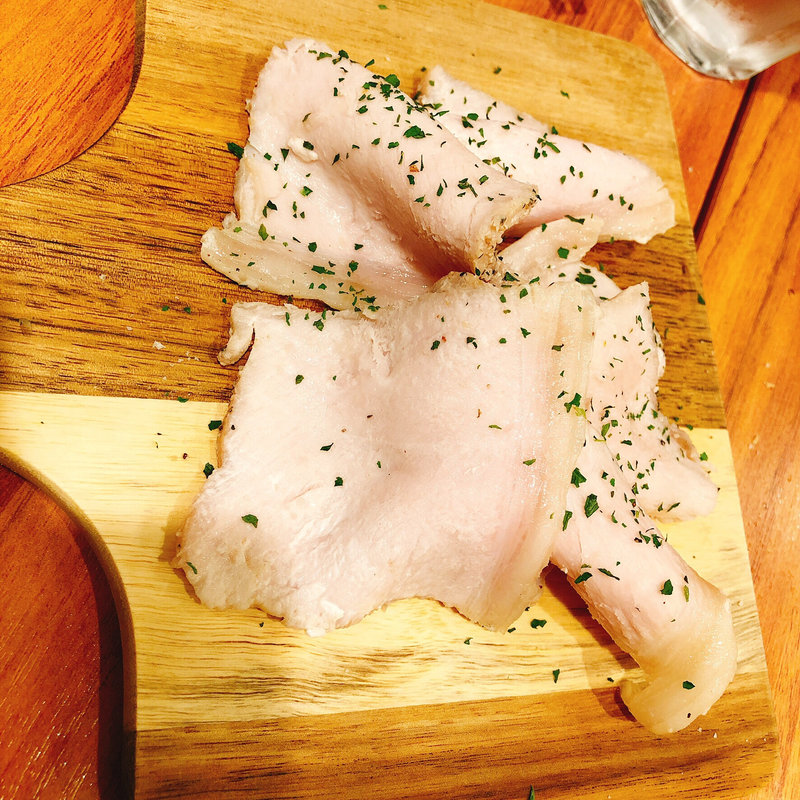 栗豚のローストポーク(ピッツァフォルトゥーナ Pizza fortuna)