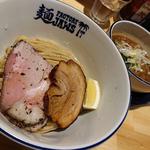 つけ麺(自家製麺 麺FACTORY JAWS)