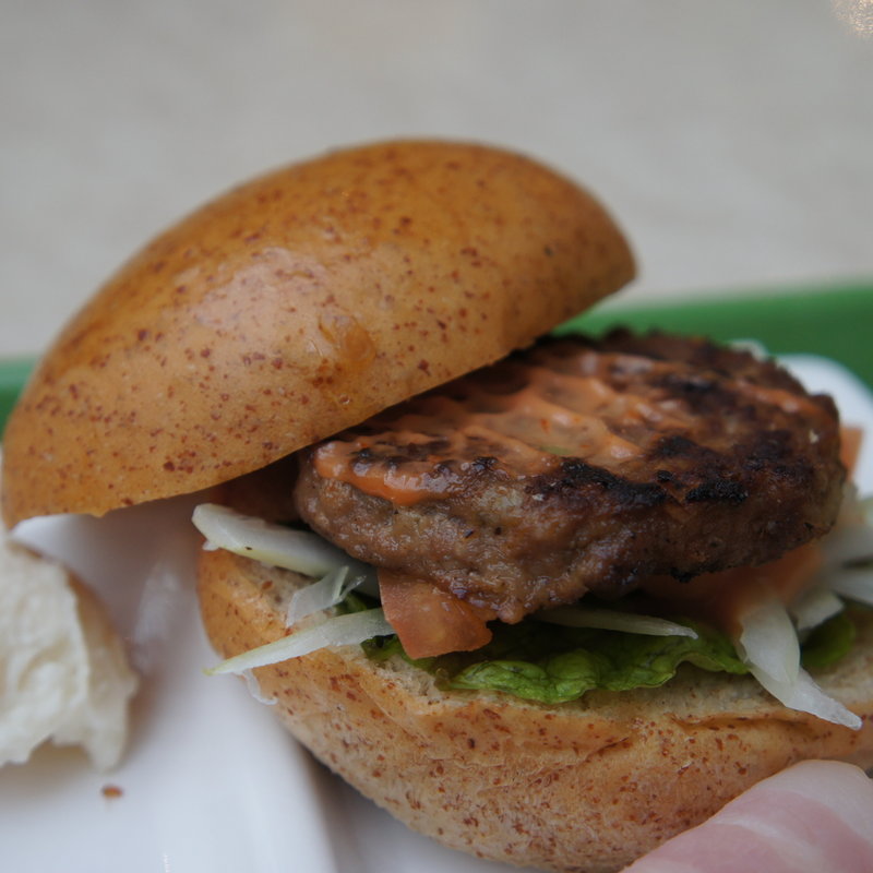 舞浜スマイルバーガー(行庵 （【旧店名】 万葉）)