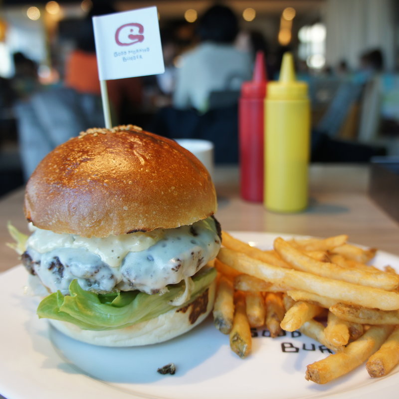 グッドモーニングバーガー(グッドモーニングカフェ 中野セントラルパーク店 （GOOD MORNING CAFE）)
