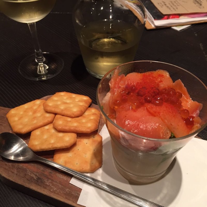 アボガドとスモークサーモンのタルタル(五十松)