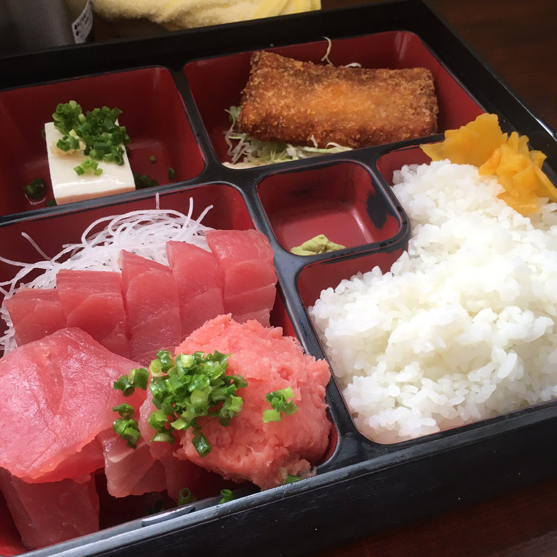 まぐろづくし定食(まぐろ太郎)