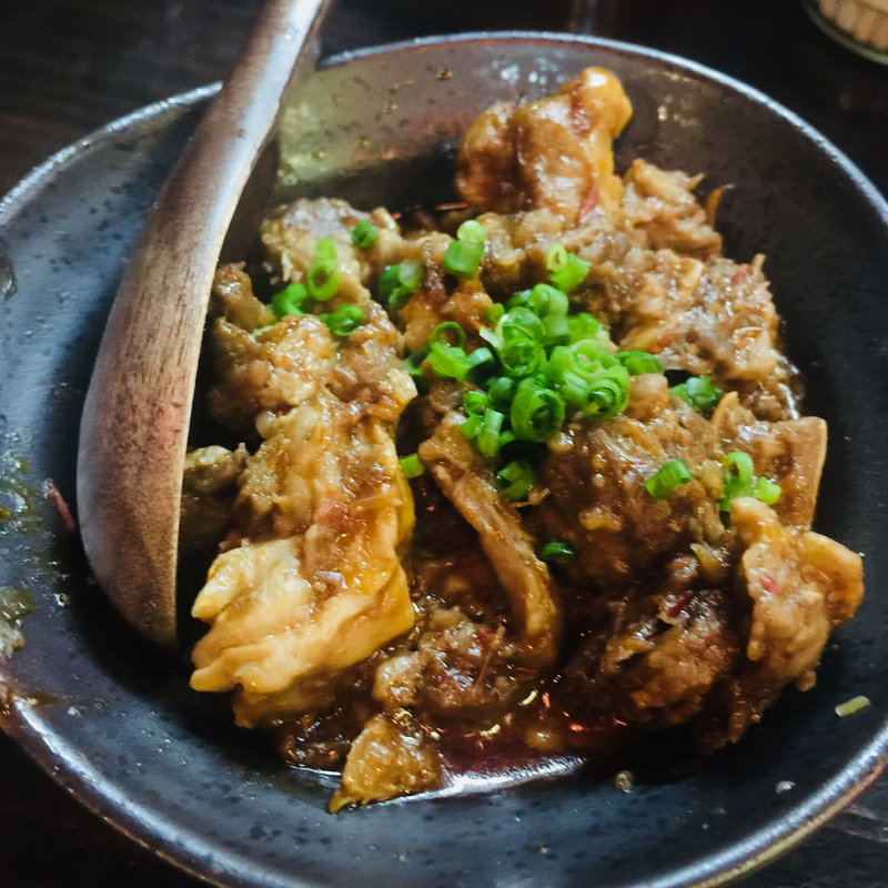 たんもと麻婆(もつ焼 煮込み ヤリキ 上野総本店)