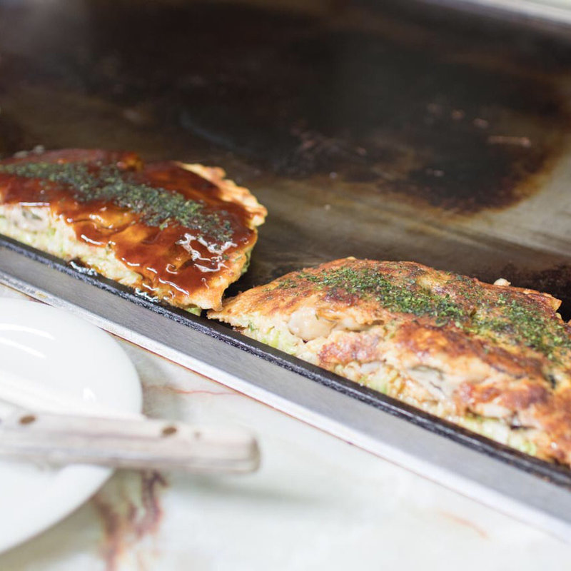 カキ大盛お好み焼き(お好み焼 もりした )