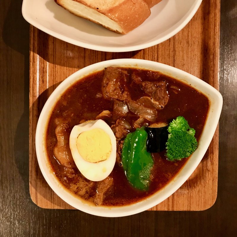 黒ビーフ(鴻オオドリー 神田駿河台店)