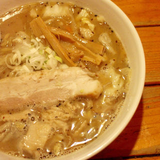 味噌ホルモンラーメン(ラーメンだるま亭 )