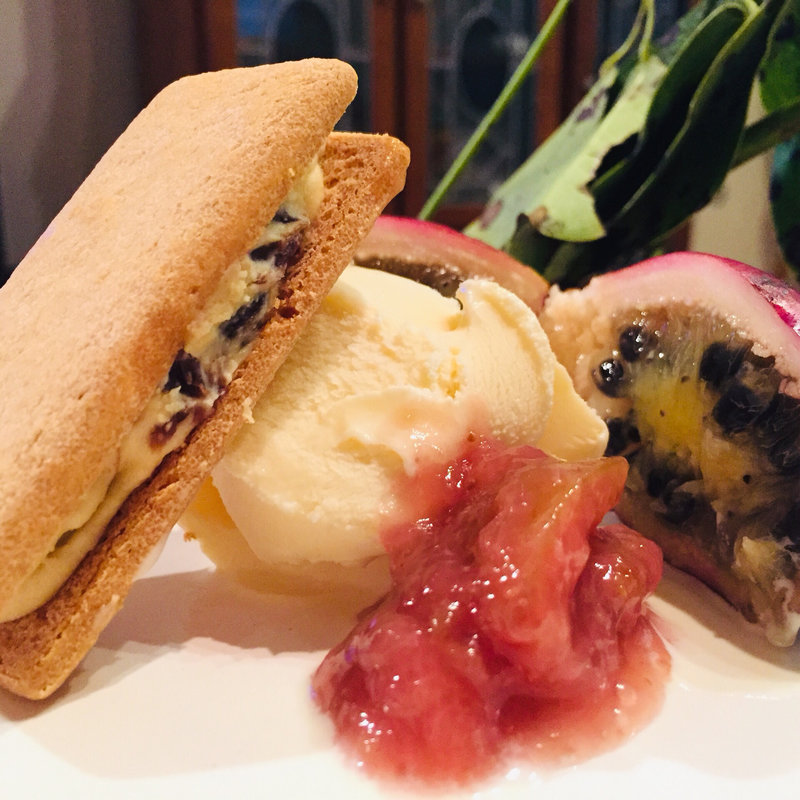 マルセイバターサンド(六花亭)