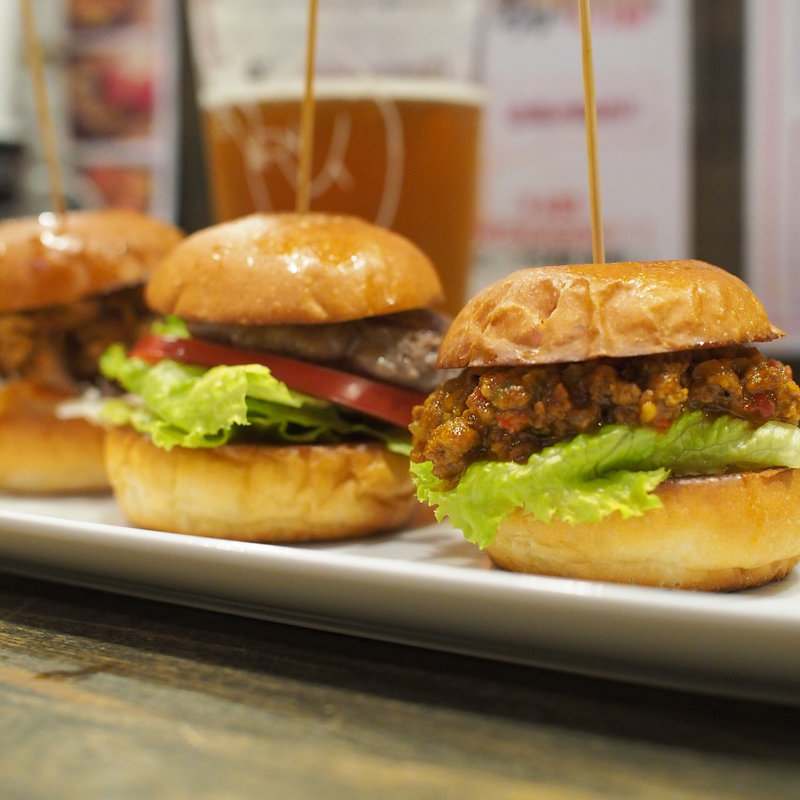 ミニバーガー 3種(スロッピージョー、プルドポーク、プレーン)(Kokopelli)